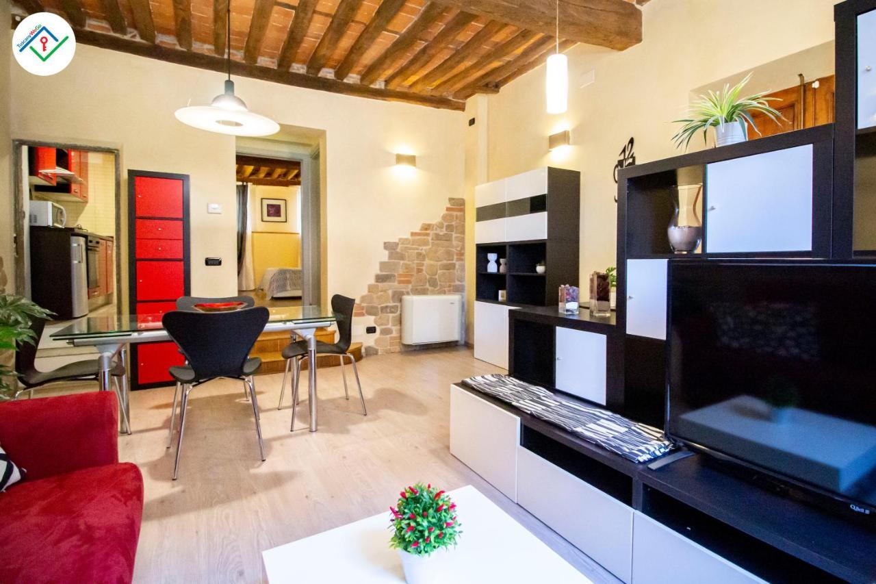 Antica Piazza Apartment By Tuscanywego Лукка Екстер'єр фото