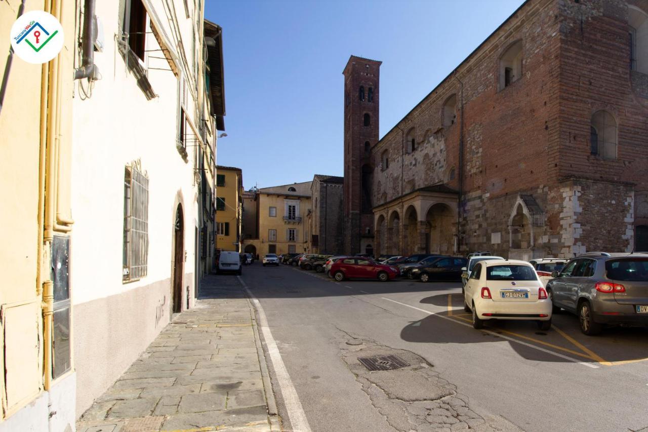 Antica Piazza Apartment By Tuscanywego Лукка Екстер'єр фото
