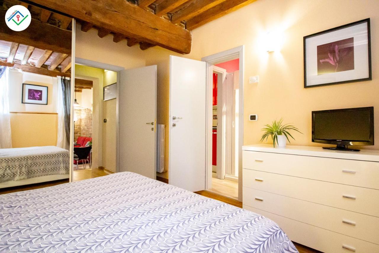 Antica Piazza Apartment By Tuscanywego Лукка Екстер'єр фото