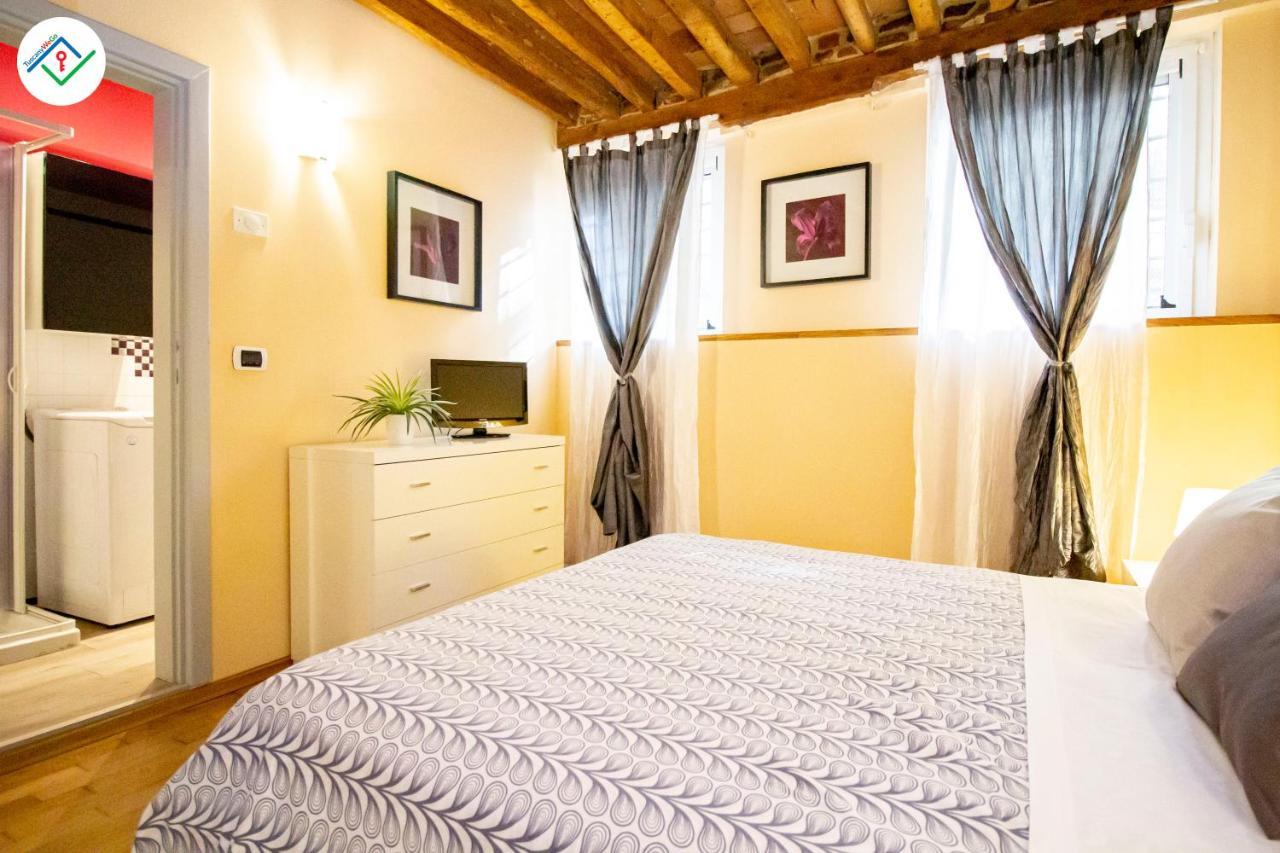 Antica Piazza Apartment By Tuscanywego Лукка Екстер'єр фото